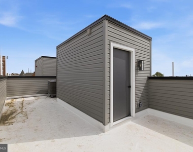 4021 Brown Street - Photo Thumbnail 15