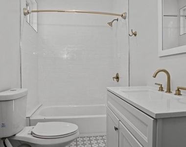 1529 N 28th Street - Photo Thumbnail 10