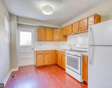 721 Hoffman Street - Photo Thumbnail 4