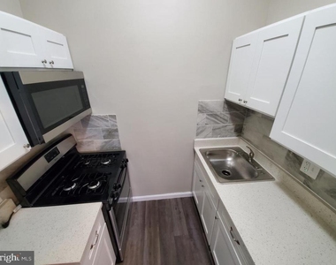 6632 Germantown Avenue - Photo Thumbnail 2