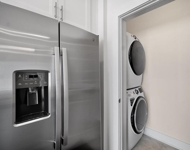 1148 N 2nd Street - Photo Thumbnail 6