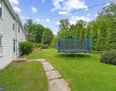 504 Conshohocken State Road - Photo Thumbnail 8