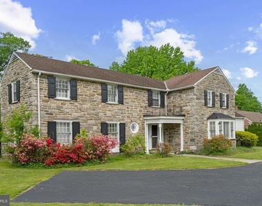 504 Conshohocken State Road - Photo Thumbnail 3