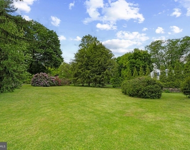 504 Conshohocken State Road - Photo Thumbnail 4