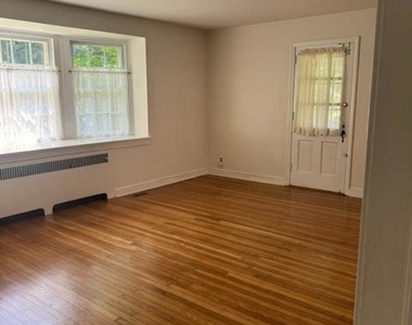 471 Athens Avenue - Photo Thumbnail 19