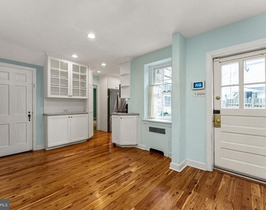 471 Athens Avenue - Photo Thumbnail 4