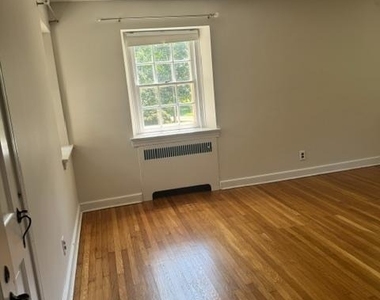 471 Athens Avenue - Photo Thumbnail 26