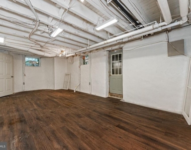 471 Athens Avenue - Photo Thumbnail 13