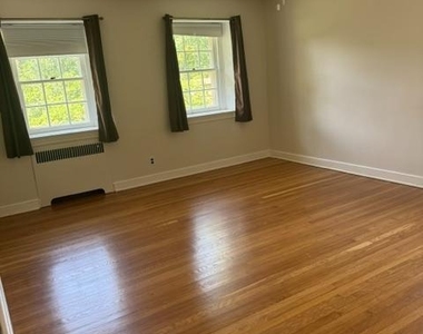 471 Athens Avenue - Photo Thumbnail 35