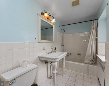 471 Athens Avenue - Photo Thumbnail 12