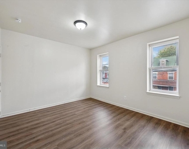 1016 Potter Street - Photo Thumbnail 13