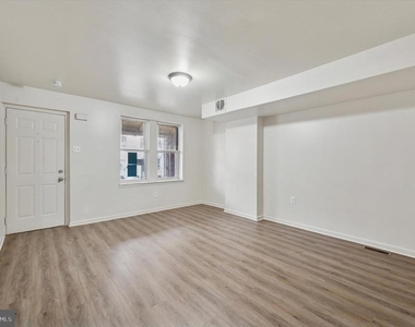 1016 Potter Street - Photo Thumbnail 4