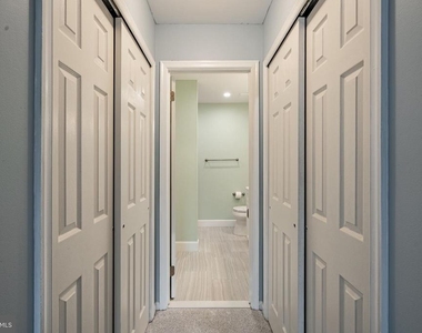 9 Oak Leaf Lane - Photo Thumbnail 18