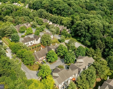 9 Oak Leaf Lane - Photo Thumbnail 28