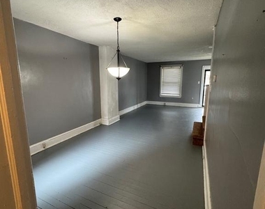 322 Charles Street - Photo Thumbnail 1