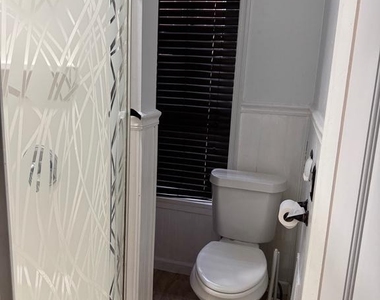 322 Charles Street - Photo Thumbnail 8