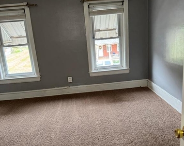 322 Charles Street - Photo Thumbnail 5