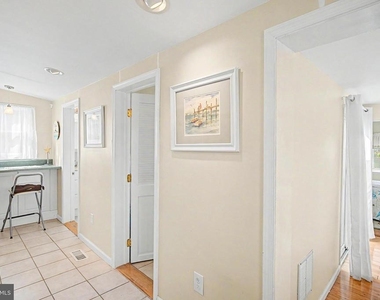 1022 South Green Street - Photo Thumbnail 19