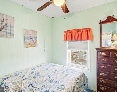 1022 South Green Street - Photo Thumbnail 27