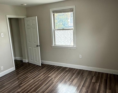 69 A Ellis Street - Photo Thumbnail 6