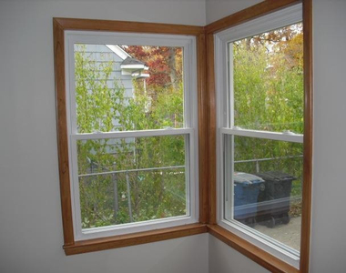 808 Pauline Boulevard - Photo Thumbnail 5