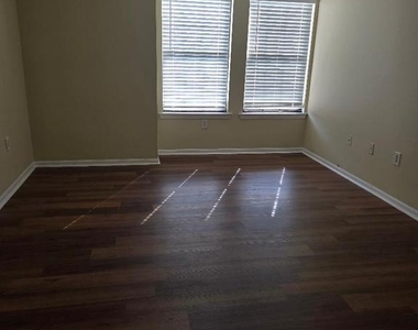 17 Bridgewater Drive - Photo Thumbnail 11