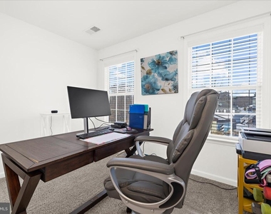 408 Stayton Street - Photo Thumbnail 23