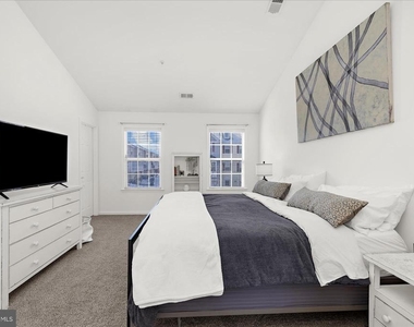 408 Stayton Street - Photo Thumbnail 28