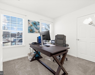 408 Stayton Street - Photo Thumbnail 22