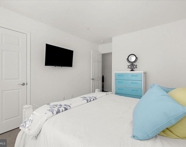 408 Stayton Street - Photo Thumbnail 37
