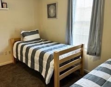 30630 Umes Boulevard - Photo Thumbnail 10