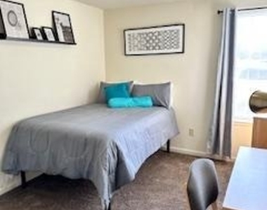 30630 Umes Boulevard - Photo Thumbnail 6