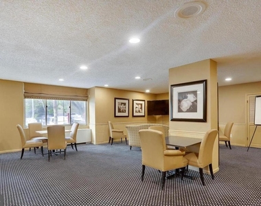 11801 Rockville Pike - Photo Thumbnail 16