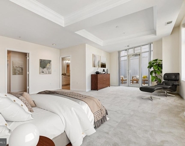 5801 Nicholson Lane - Photo Thumbnail 5