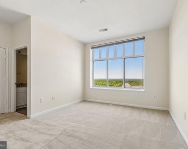 5801 Nicholson Lane - Photo Thumbnail 37