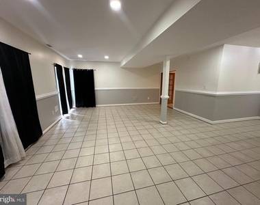 1623 Angelwing Dr - Photo Thumbnail 9