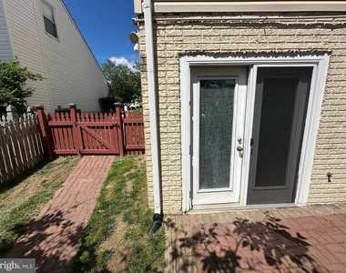 1623 Angelwing Dr - Photo Thumbnail 7