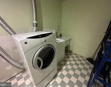 1623 Angelwing Dr - Photo Thumbnail 14