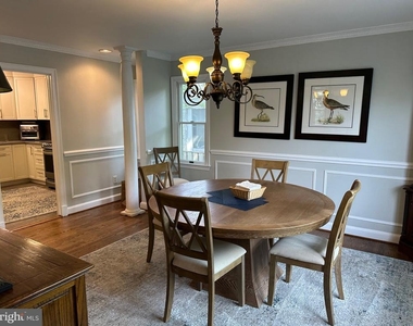 7315 University Avenue - Photo Thumbnail 5