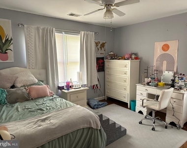 7315 University Avenue - Photo Thumbnail 26
