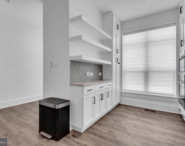 11366 Emerald Park Road - Photo Thumbnail 13