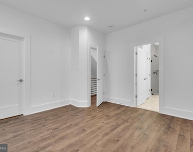 11366 Emerald Park Road - Photo Thumbnail 27