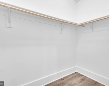 11366 Emerald Park Road - Photo Thumbnail 28