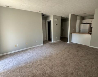 941 Applewood Lane - Photo Thumbnail 2