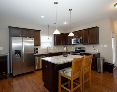 3028 Helmsman Drive - Photo Thumbnail 14