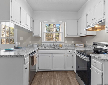 3101 Ansley Court - Photo Thumbnail 7
