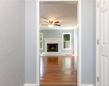 508 Stoneway Court - Photo Thumbnail 6