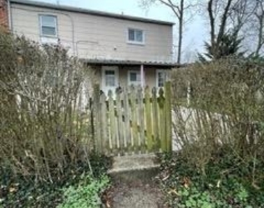 480 W South Street - Photo Thumbnail 21