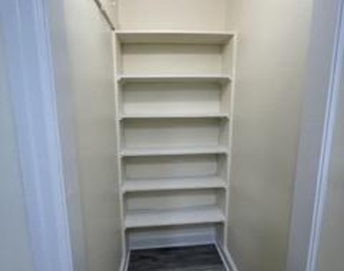 480 W South Street - Photo Thumbnail 9
