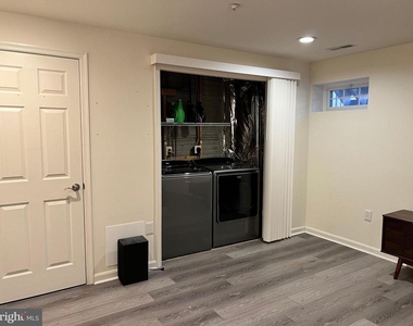 10528 Catalina Place - Photo Thumbnail 18